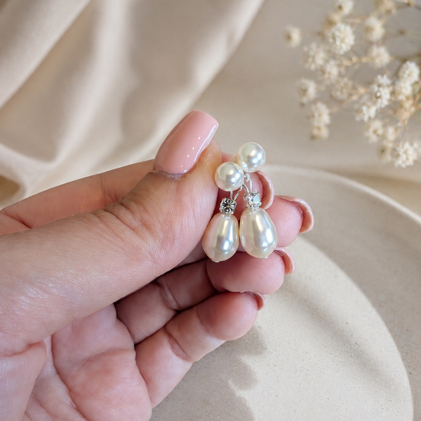 Vintage Style Pearl Drop Earrings
